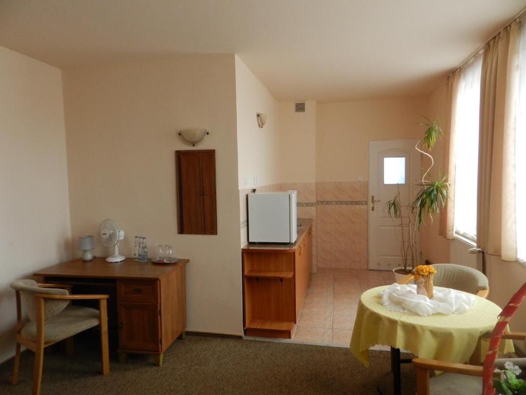 Hotel Restauracja Twist Кросно Стая снимка